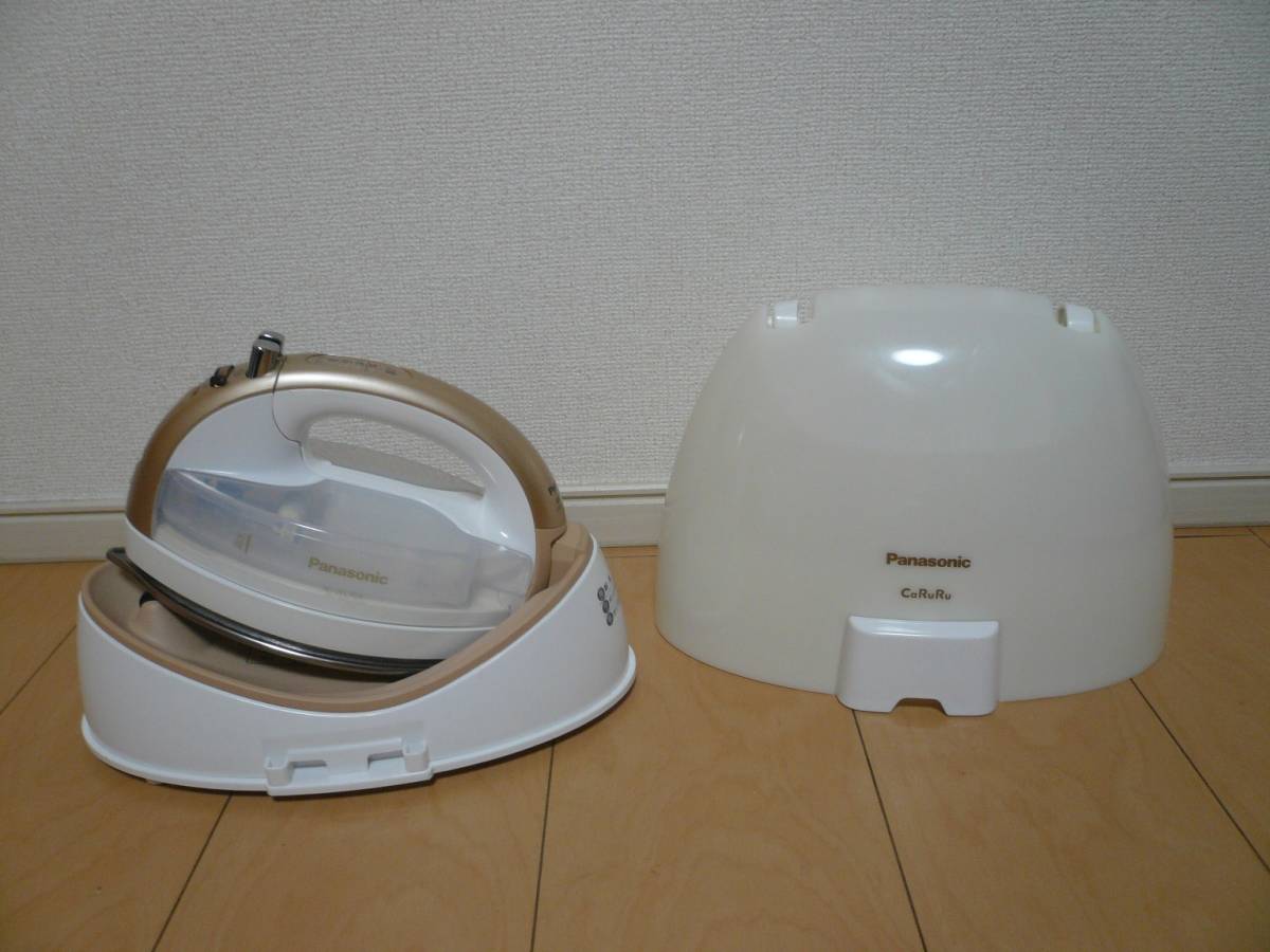 Panasonic パナソニック コードレススチームアイロン CaRuRu カルル NI-WL704 ホワイト×ゴールド