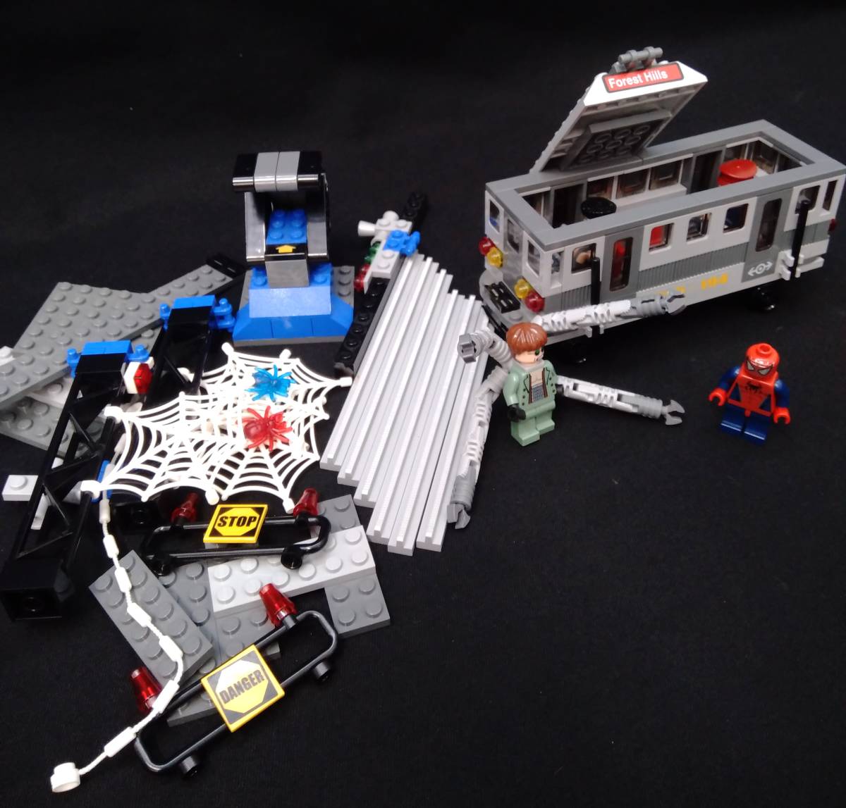 ジャンク LEGO レゴ スパイダーマン 2 列車ジャックからの救出 4855 部品 特殊 パーツ ミニフィグ 列車 ドクターオクトパス 現状品
