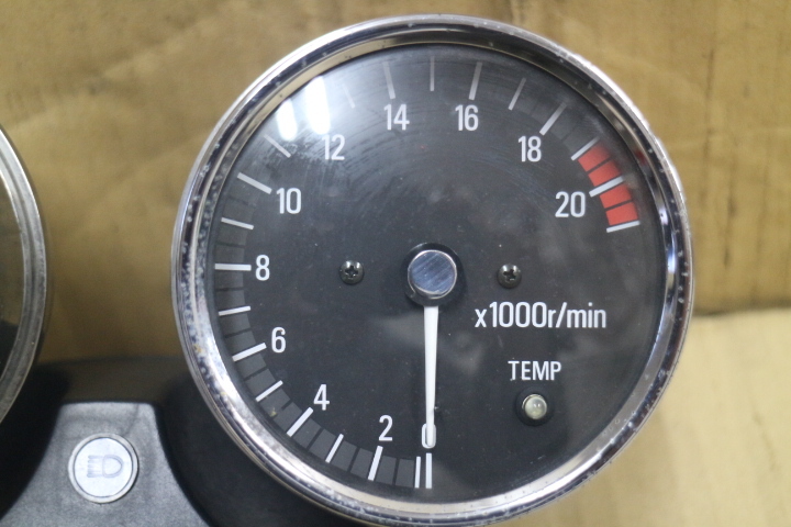 カワサキ バリオス Ⅰ型 ZR250A タコメーター (落札後の返品可能