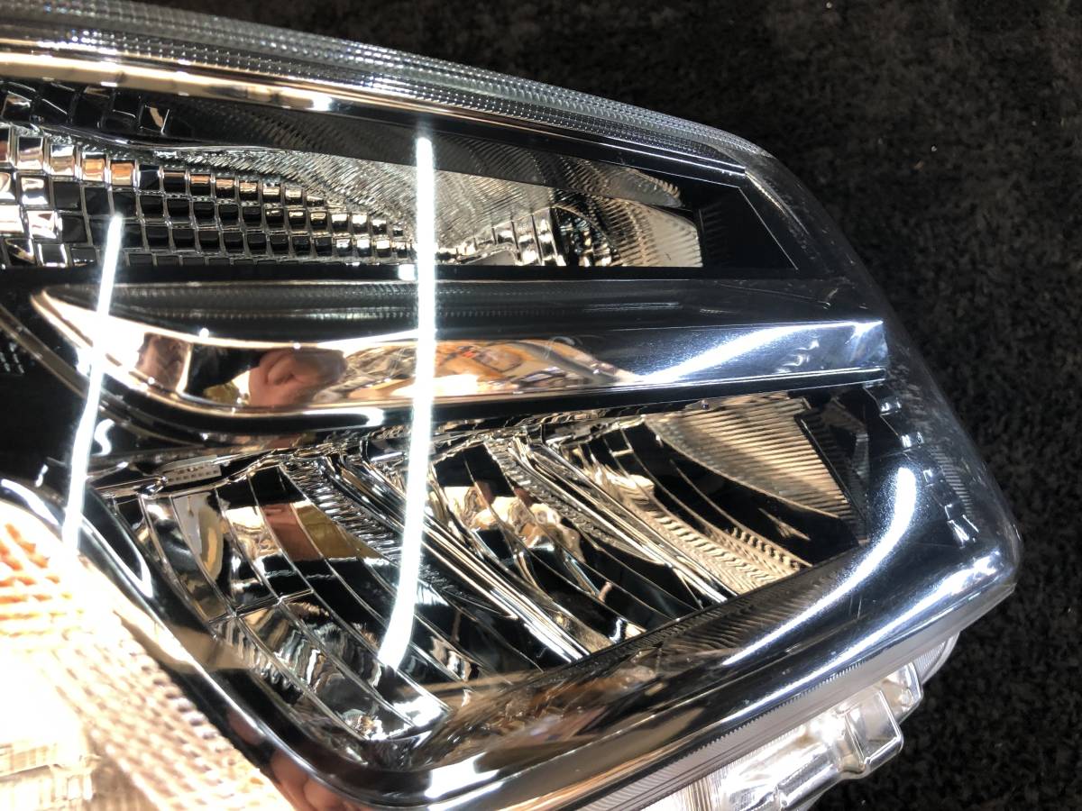 ハイゼットカーゴ S321V S331V 右ヘッドライト LED ICHIKO 1970 81130