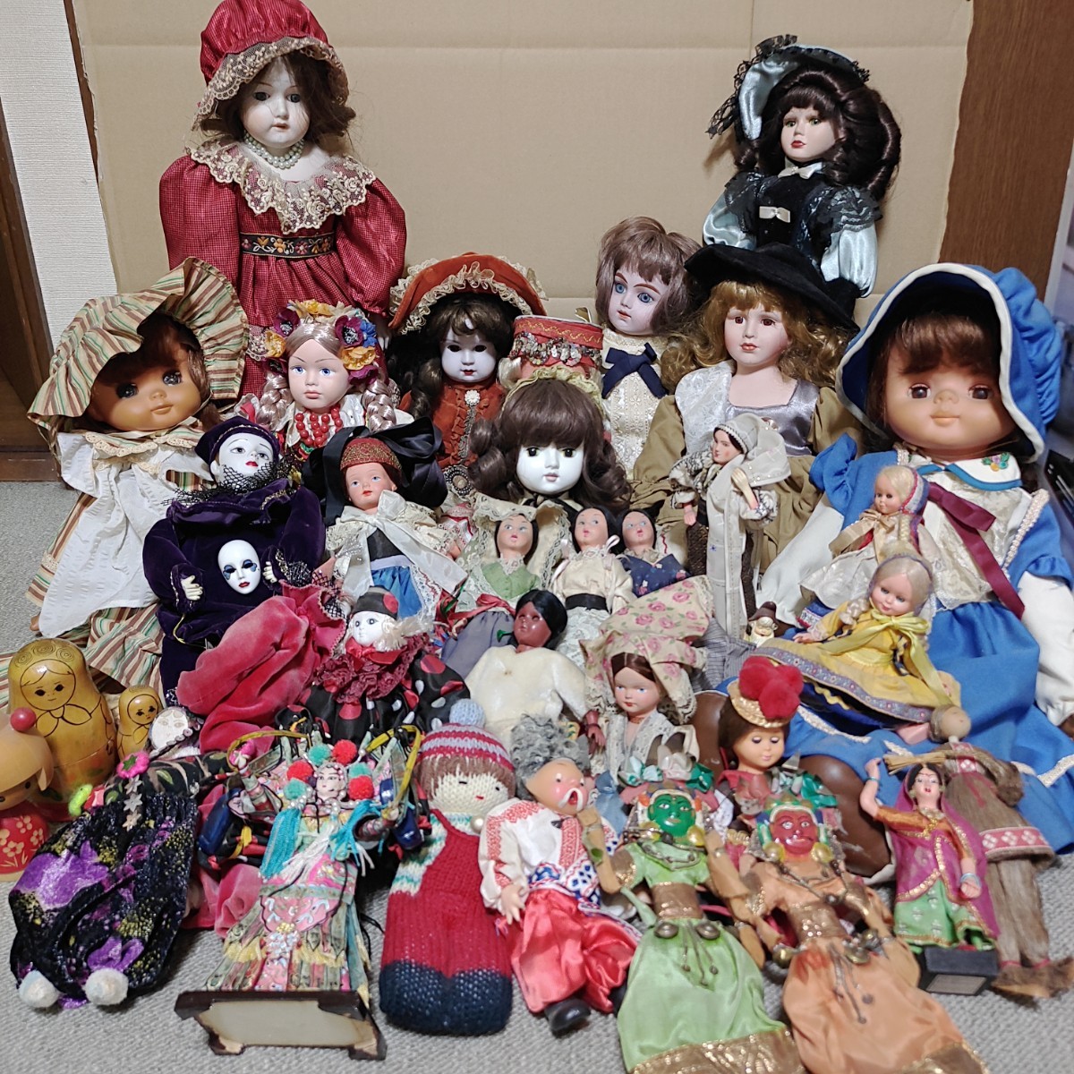 ビスクドール 民族人形 等 まとめ スリープアイ ピエロ ドールスタンド レトロ ヴィンテージ 大量 ジャンク