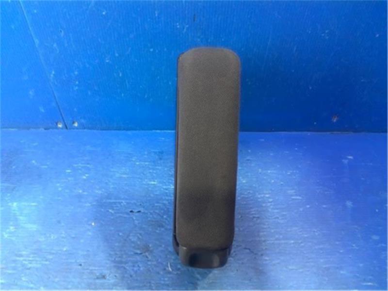 人気定番，低価 ダイハツ 純正 テリオスキッド J111G コンソールボックス P11300-23006218(ダイハツ用)｜売買されたオークション情報、yahooの商品情報をアーカイブ公開 - オークファン ダイハツ用