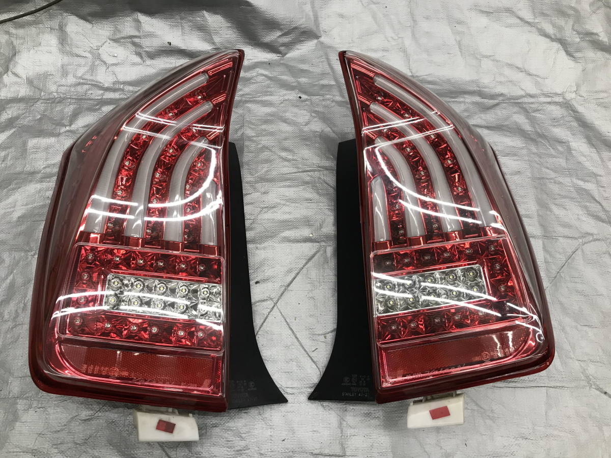 □□2310-9 美品！Valenti ヴァレンティ トヨタ ZVW30 30系 プリウス