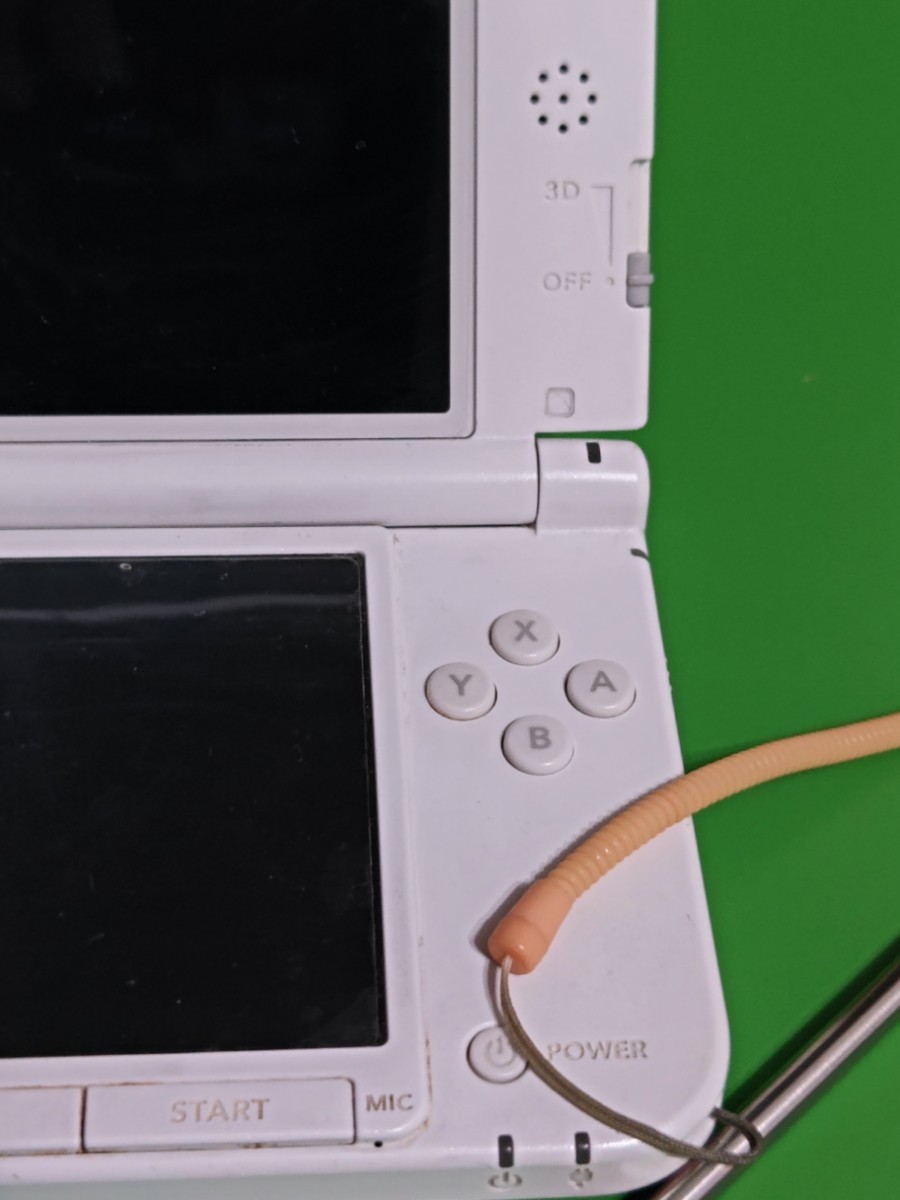 購入してから開封もしてないので未使用品です。 ジャンク品【中古-訳あり】NEW ニンテンドー 3DSLLピンク ,ジャンク