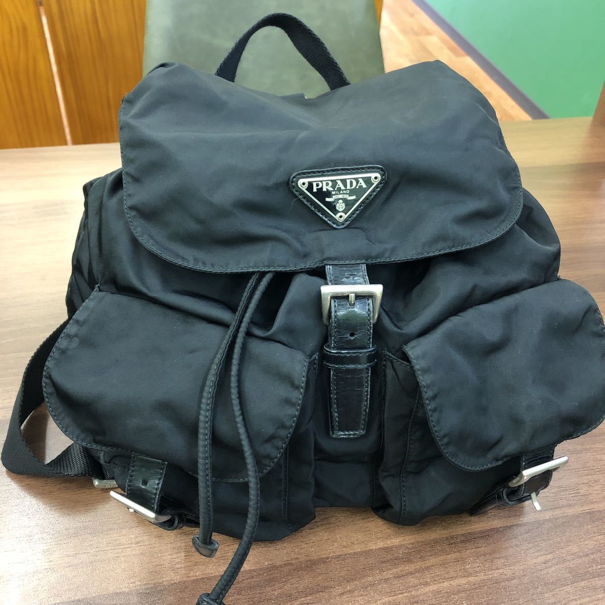 中古品】PRADA ナイロンリュック B2811F VELA NERO レディース メンズ 