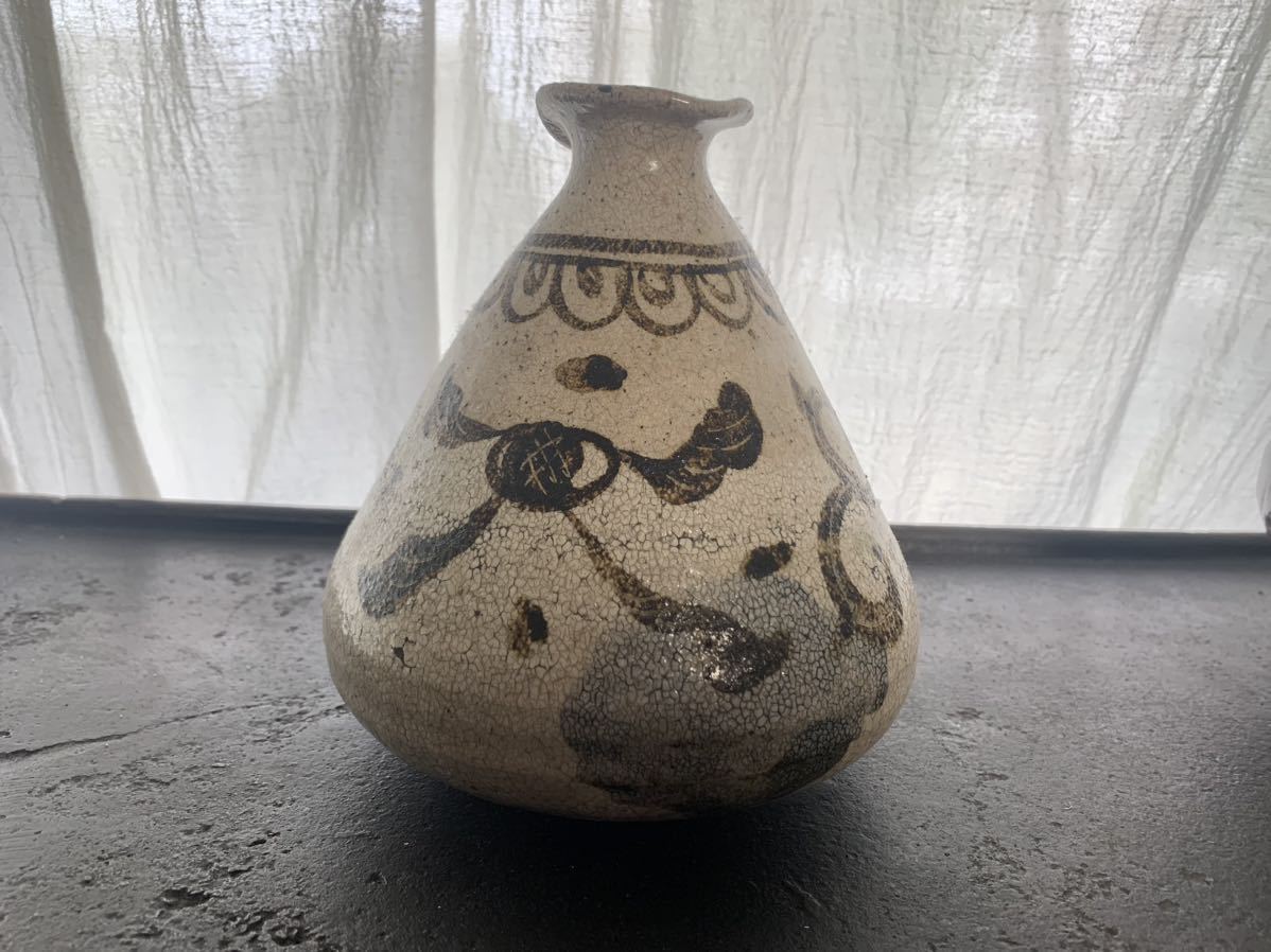 李朝 徳利 鶏龍山 古伊万里 化粧泥 鉄絵 民族 民藝 古道具 五鶏龍山 粉 李朝 徳利 鶏龍山 古伊万里 化粧泥 鉄絵 民族 民藝 古道具 五鶏龍山 粉