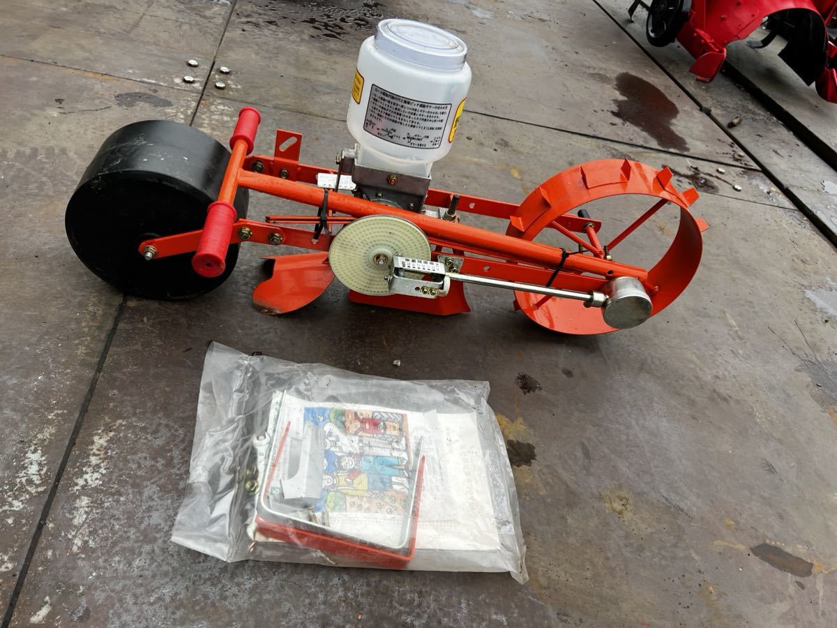 2709 茨城 種まき機 野菜 播種機 みのる 家庭菜園 新品 PY-12B 説明書付き