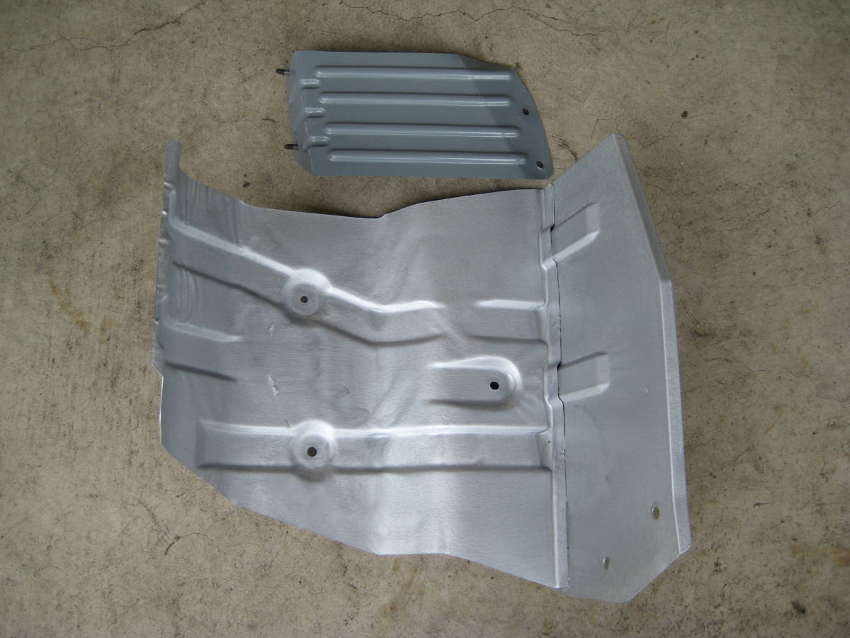 ☆☆　送料無料！　スカイライン　BNR32　GT-R　純正　リア　マフラー　遮熱板　74860km　☆☆