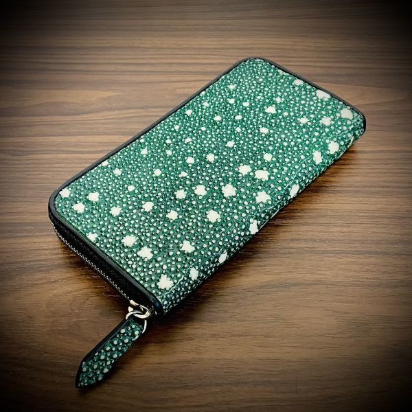 ※特別価格 1円 スタースティングレイ 長財布 ガルーシャ スティングレイ エイ革 カード１５枚 大容量 超希少 グリーン 緑 送料無料