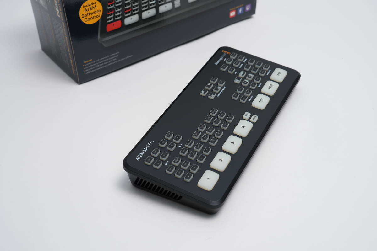 ATEM Mini Blackmagic Straps United be BlackmagicDesign ATEM Mini