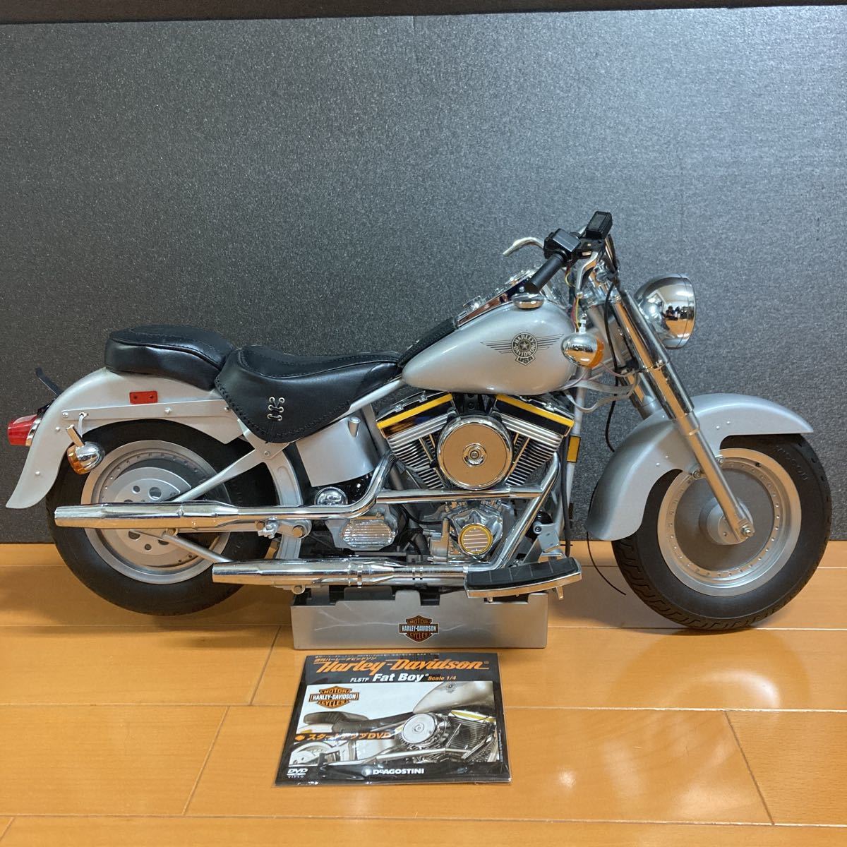 デアゴスティーニ Harley-Davidson Fat Boy1/4 36個 模型・プラモデル デアゴスティーニ Harley-Davidson Fat Boy1/4 36個