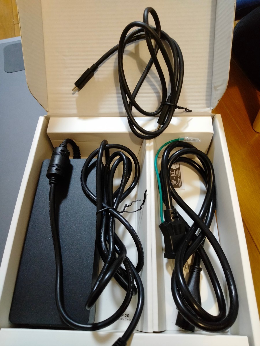 Anker 675 USB-Cドッキングステーション(12-in-1， Monitor Stand