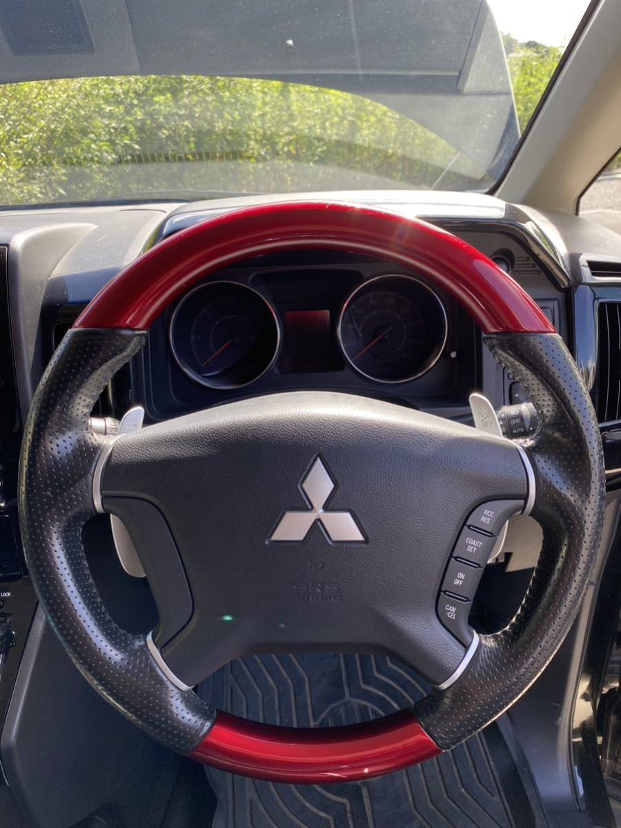 デリカD5用　レアル　ステアリング　パールレッド　純正からの付け替え　ポン付