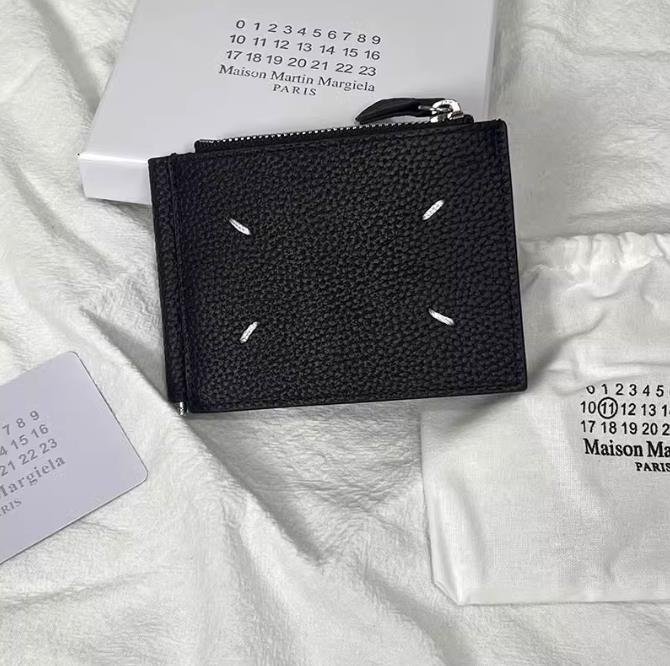 送料無料 マルタンマルジェラ　Maison Margiela　男女兼用　ウォレット　小銭入れ　カードケース　本革　牛革　1654