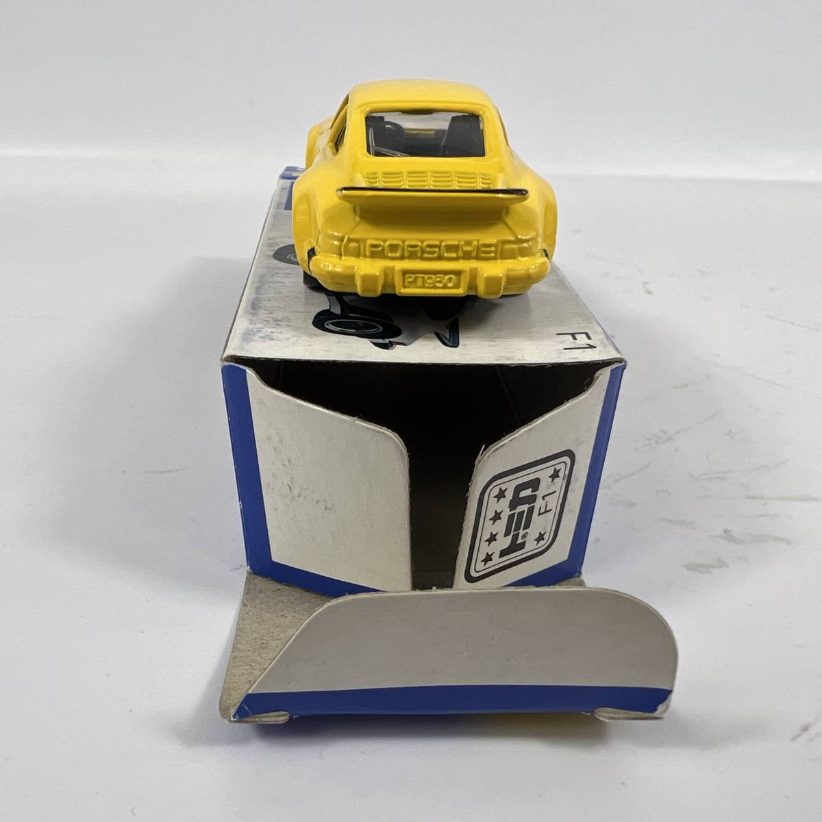 トミカ F1-2-2 青箱 ポルシェ 930 ターボ PORSCHE 930 TURBO 黄 G-75