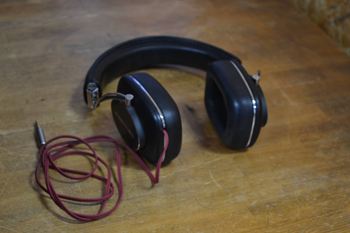 中古品 Bowers&Wilkins ヘッドフォン P7