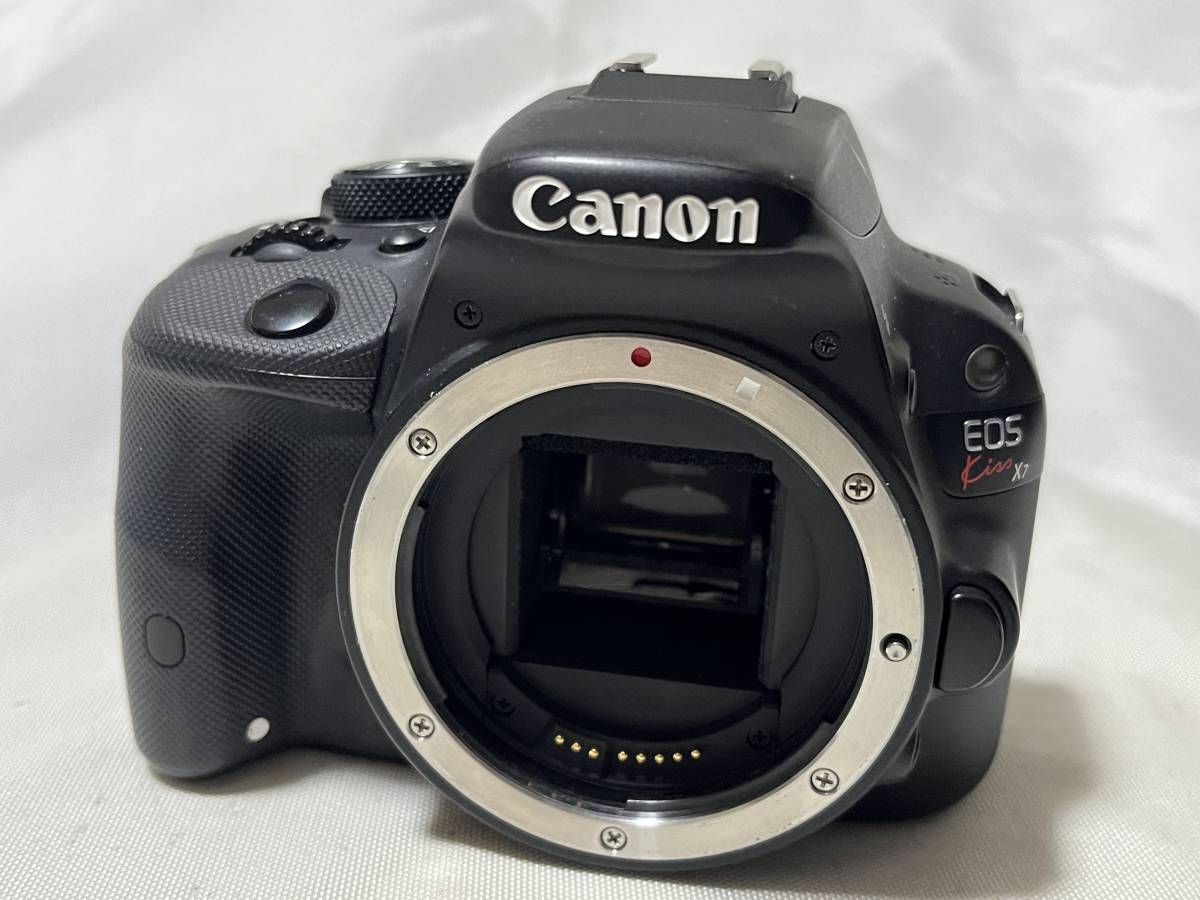 ☆良品☆キャノン CANON EOS KISS X7 ボディ EF-S 18-55mm F3.5-5.6 IS