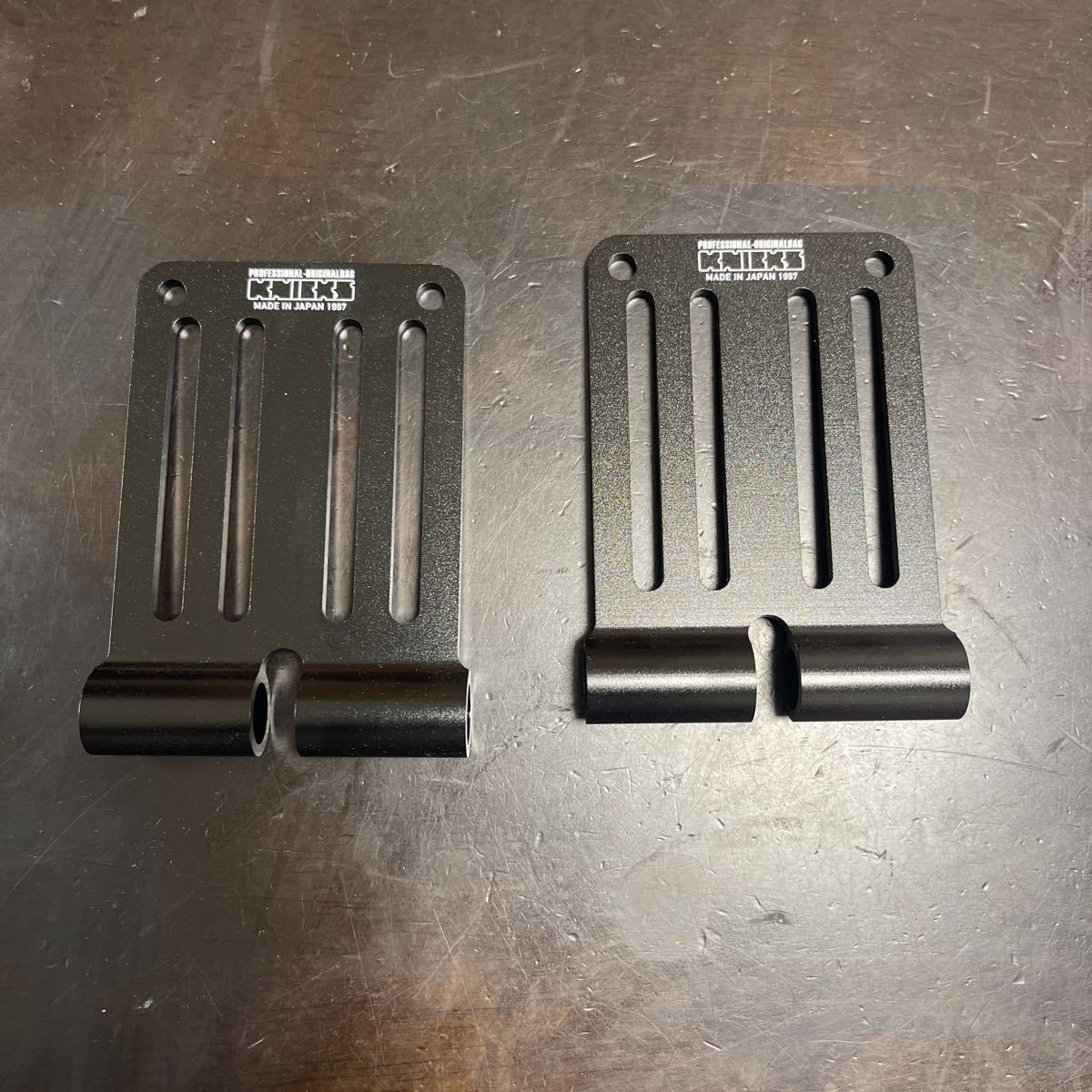 ニックス　アルミベルトループ