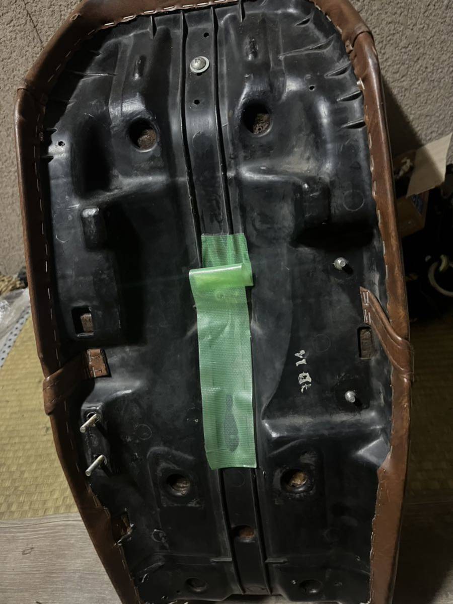 CBX400F 三段シート シート cbx400f - 茶皮40cm 三段シート⁄補強入り