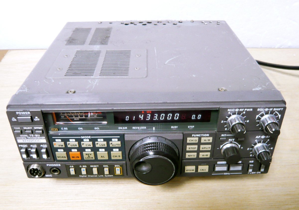 KENWOOD 「TS-811」高級430MHz帯オールモード機 ，動作するも古い製品