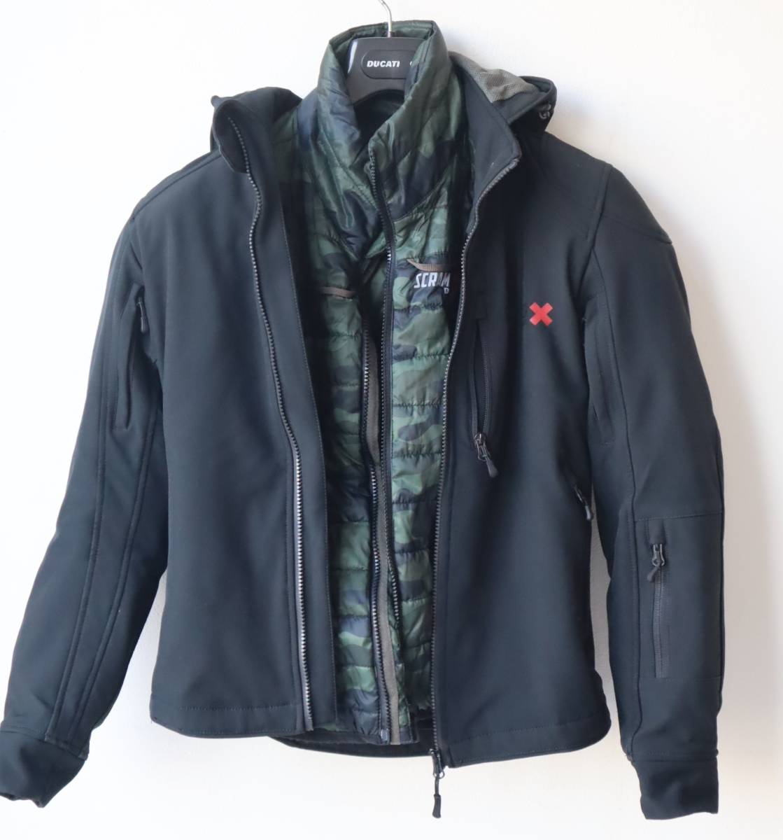 ドゥカティ純正アパレル　レディースサイズ　スクランブラーソフトシェルジャケット　XSサイズ