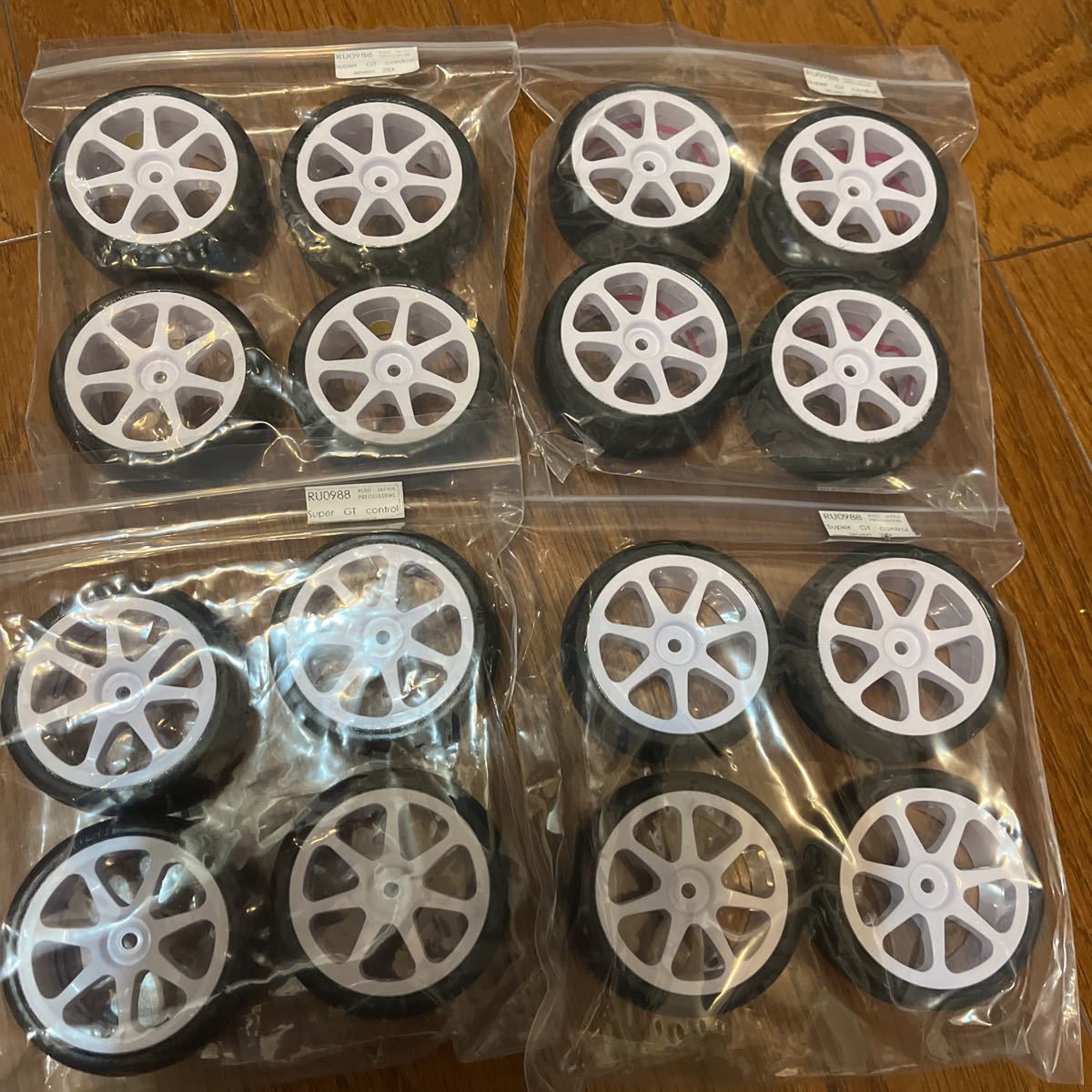 RUSH 28x ス-パ-GT選手権プリマウントタイヤ 4セット 1〜3パック前後