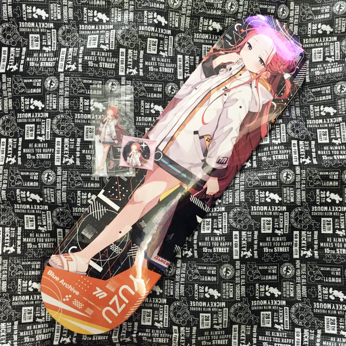 Yostar ブルーアーカイブ スケートデッキ アクリルスタンド 缶バッジ