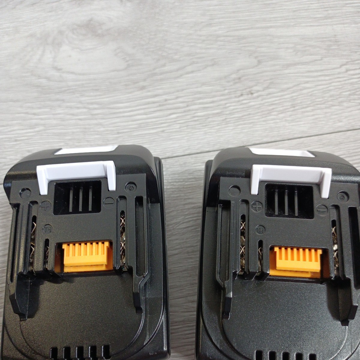 バッテリー マキタ : 18v BL1860B 18V 互換 マキタ互換バッテリー 1年保証 充電器大容量1.3Ah ハンディー 電源アダプター 交換用電池 電動工具 インパクトドライバー Reoben