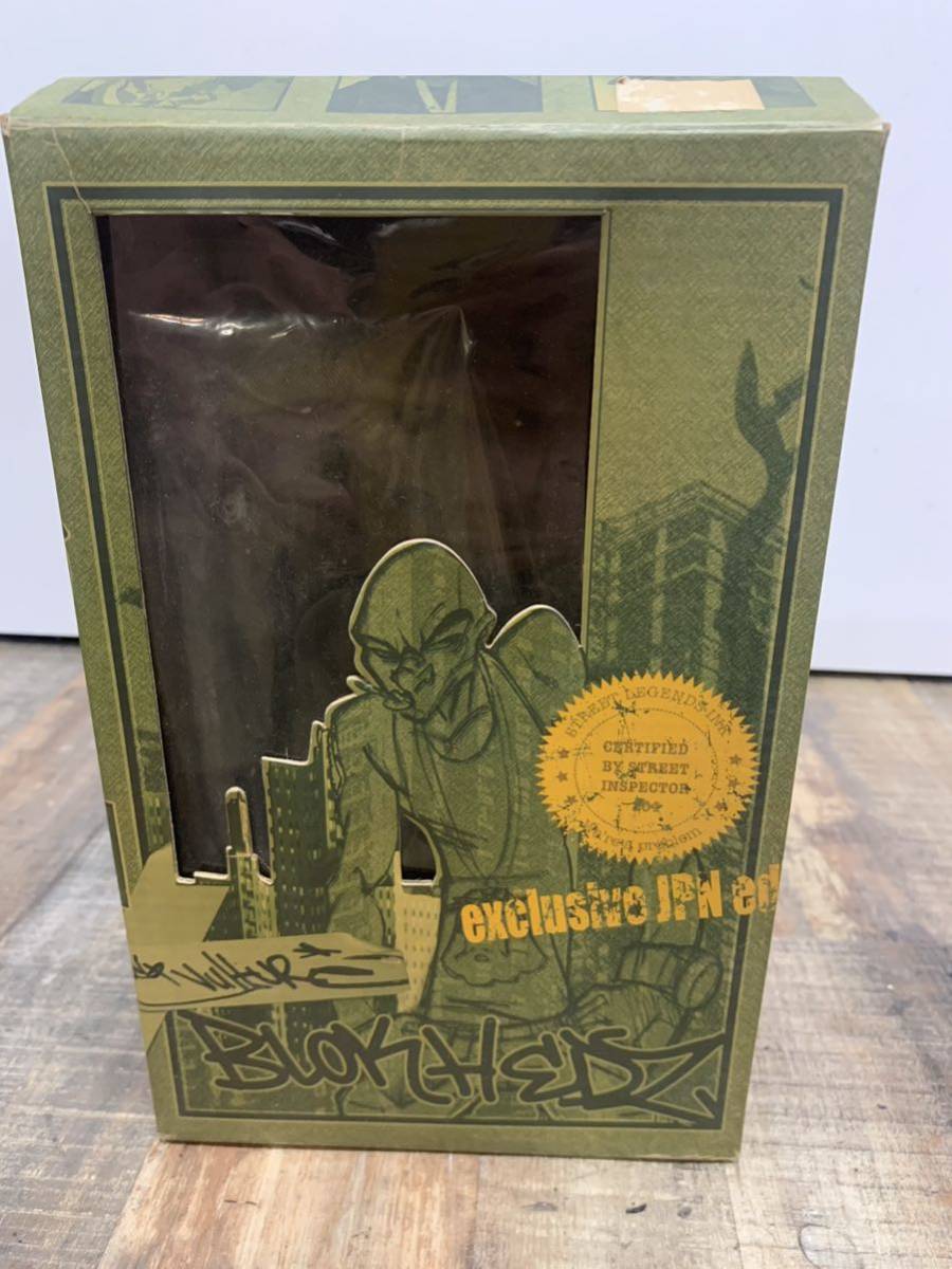 carhartt⁄blokhedz⁄JPN限定100体フィギュア