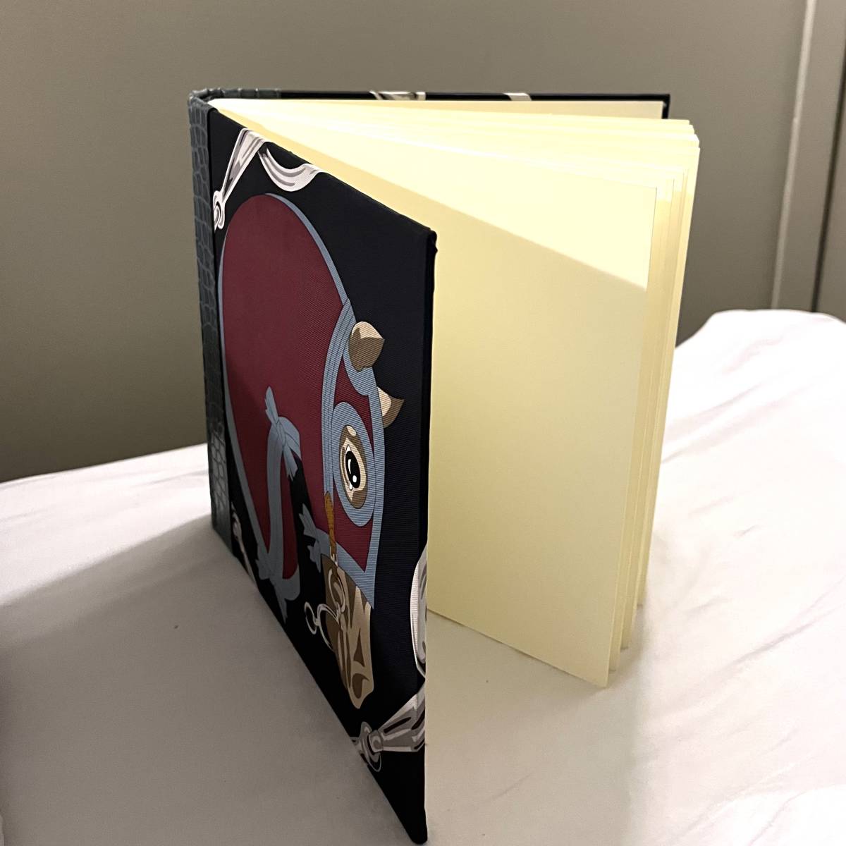 HERMES( petit h )1点もの写真アルバムQuadrige シルク，クロコダイル