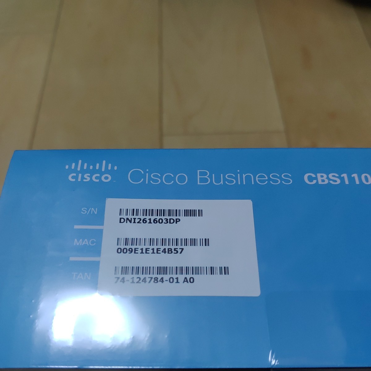 ③シスコシステムズ (Cisco) CBS110-8T-D スイッチングハブ 8ポート