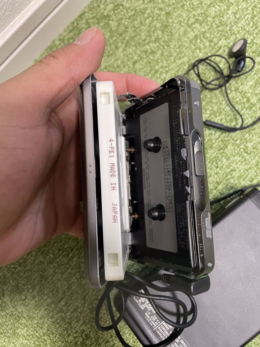 【ジャンク】SONY WALKMAN WM-17 ソニー カセットウォークマン ジャンクSONY WALKMAN WM-17 ソニー カセットウォークマン ジャンク