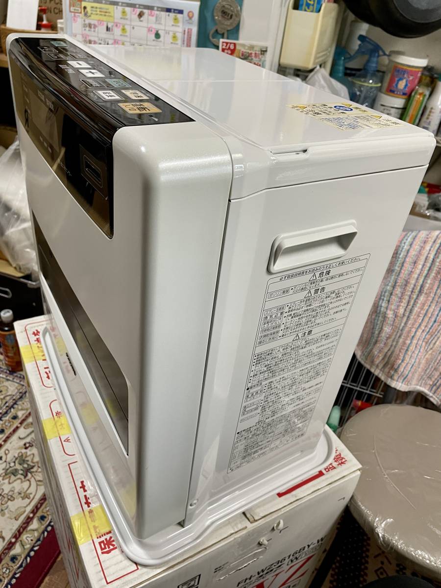 美品 即決 CORONA コロナ 石油ストーブ FH-WZ3616BY-W 箱入り ホワイト 
