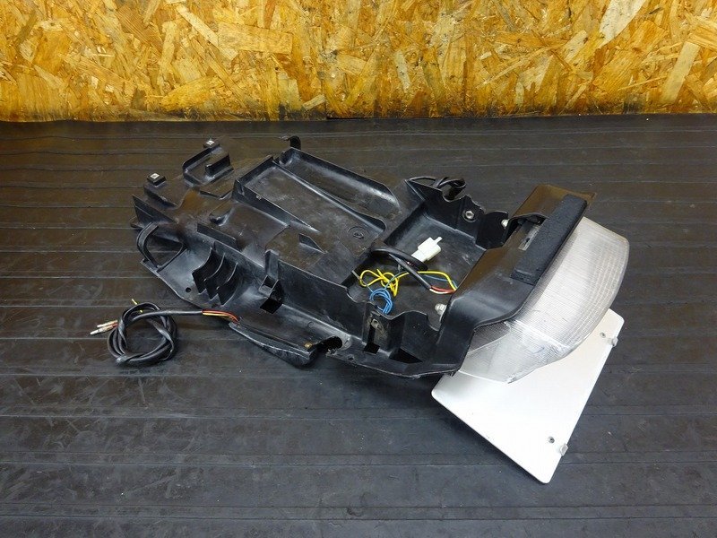 231021】CB400SF Vtec2(NC39-1044)□ リアインナーフェンダー 社外LED