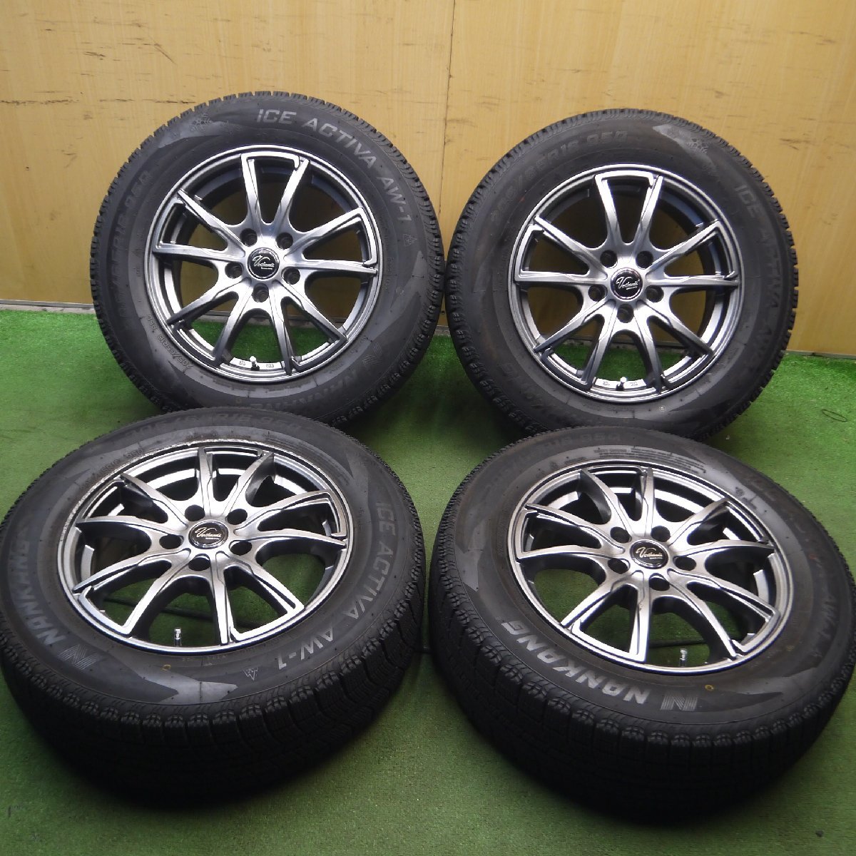バリ溝！ほぼ10分☆スタッドレス 205/65R16 ヨコハマ アイスガード