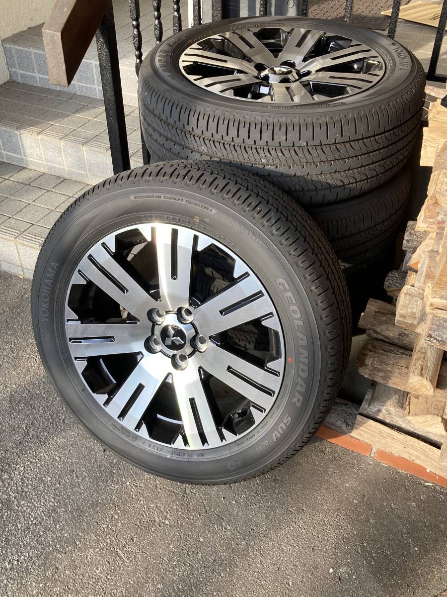 【新車外し】デリカD5 純正18インチ タイヤホイールセット（4/4） 新車外し 225/55R18 デリカ 純正 タイヤ 中古 2025年 ヨコハマ デリカ
