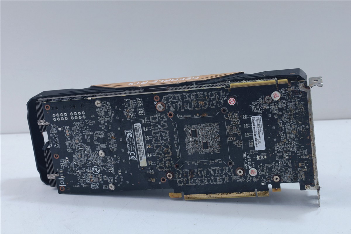 【ジャンク】Palit GeForce RTX2080Ti 11GB ジャンク 故障品 ジャンク RTX2080Ti 水没品 部品用 Palit RTX2080Ti 11GB