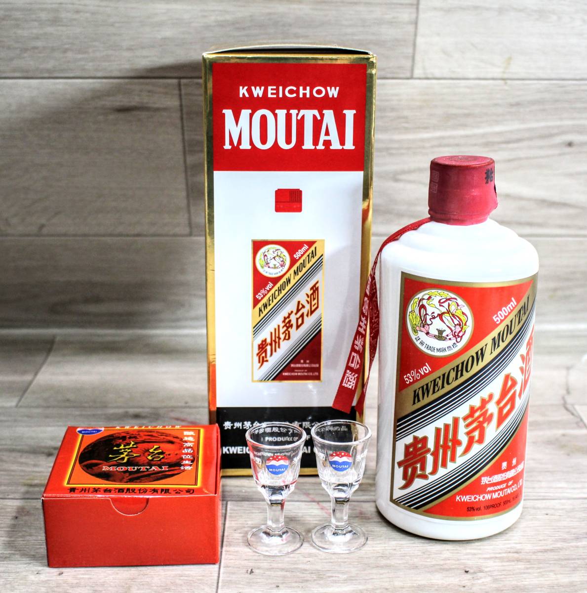7C214 本州 貴州茅台酒 飛天牌 正規品 箱付 53%Vol 500ml 未開栓 