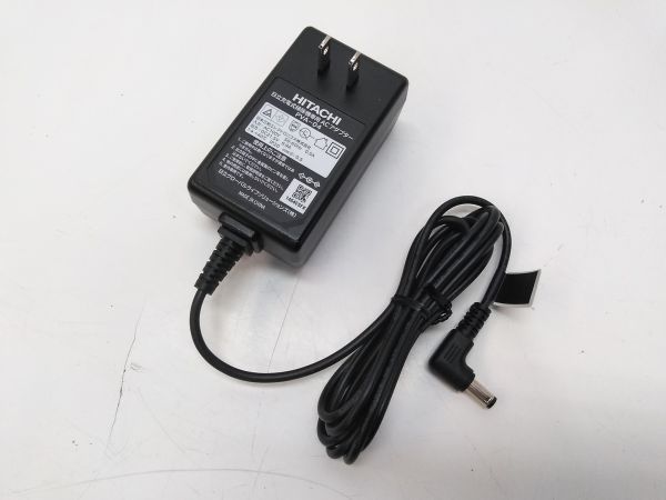 【豊富な，限定SALE】 HITACHI 日立充電式掃除機専用ACアダプタ PVA-04 I110431H @60(日立)｜売買されたオークション情報、yahooの商品情報をアーカイブ公開 - オークファン 日立