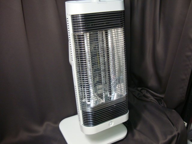 ☆i【美品】CORONA コロナ コアヒート DH-1222R ホワイト 22年