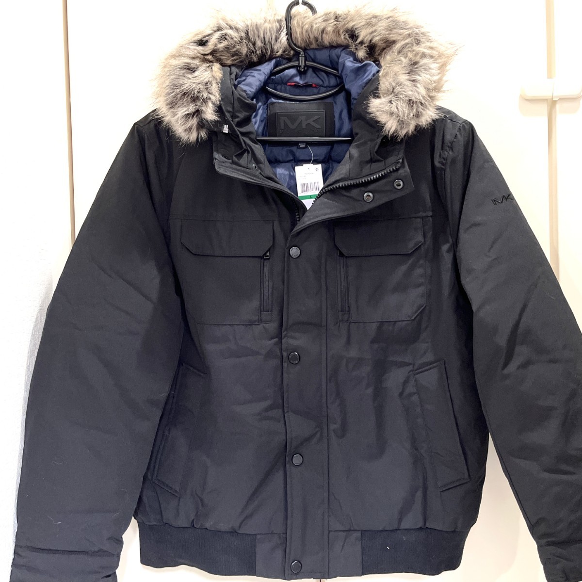 かっこいい メンズ マイケルコース MK 新品 ブランド 袖ロゴ ダウン 