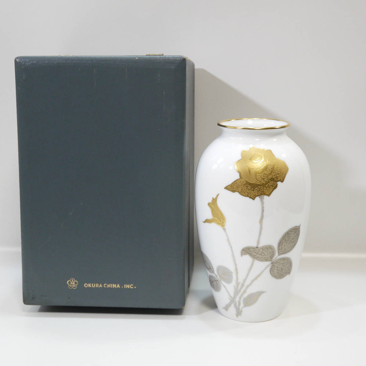 希少 大倉陶園 瑠璃 金蝕バラ 特注品 花瓶 花器 金彩 銀彩 美