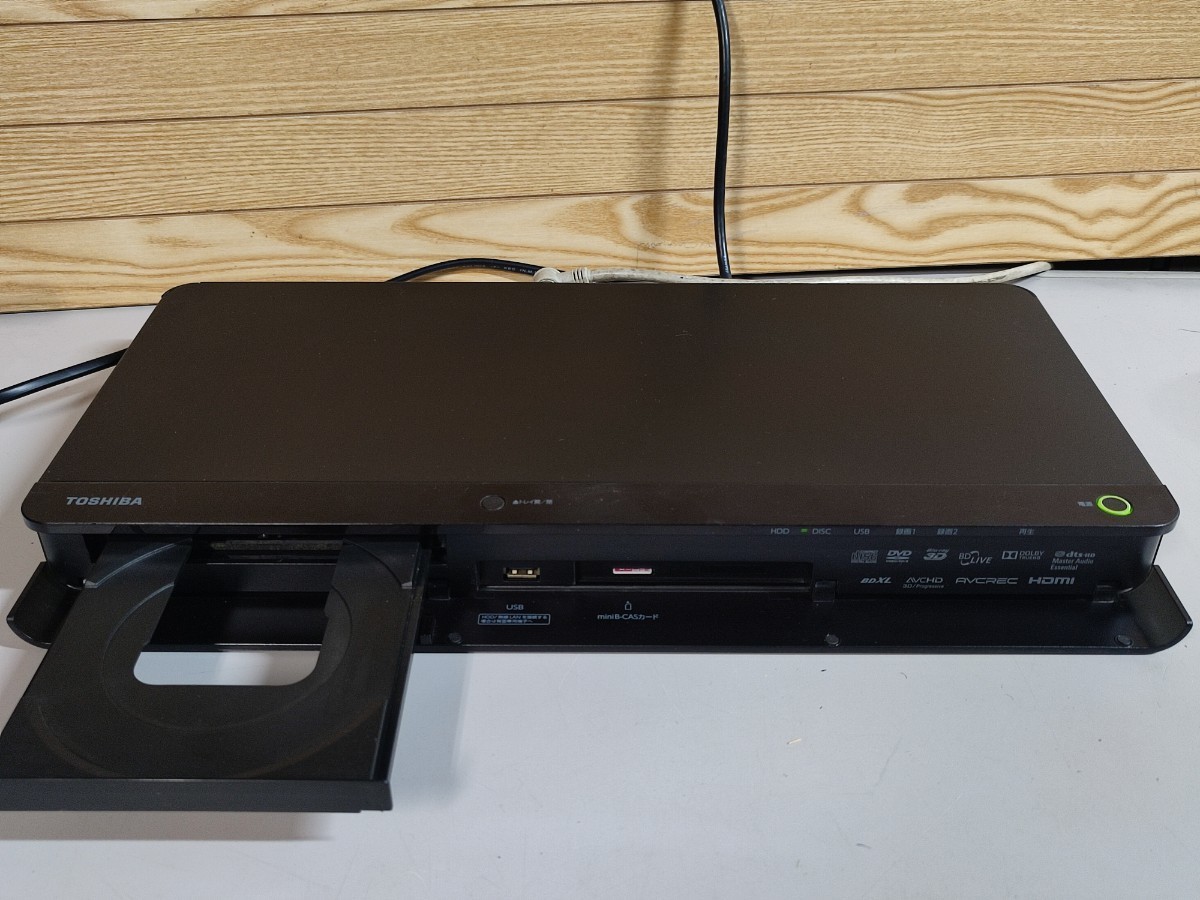 1TB☆14年☆東芝/REGZA☆HDD/BDレコーダー☆DBR-Z420☆2番組同時録画