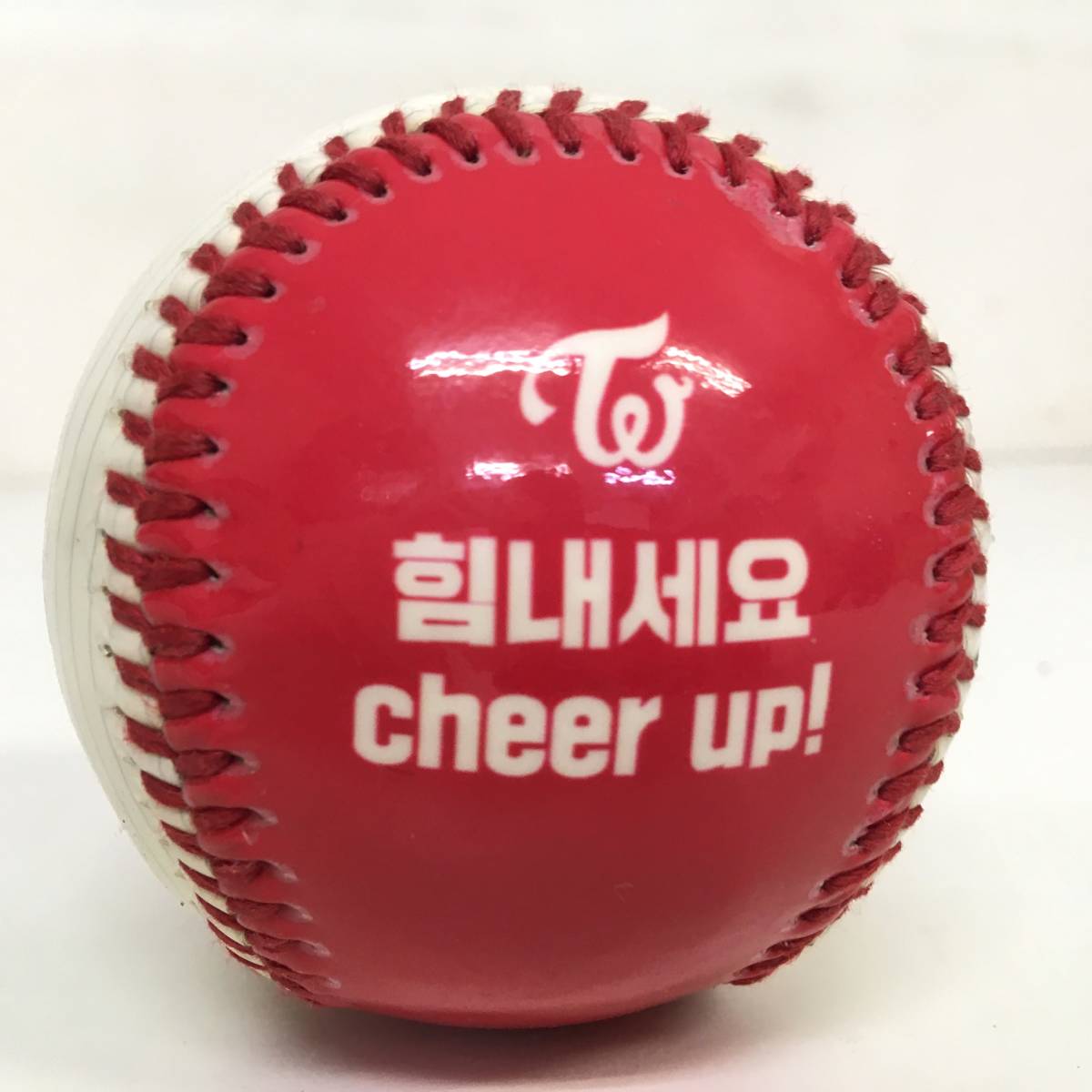 TWICE ナヨン サイン入り 野球ボール ストライクゾーン 当選品