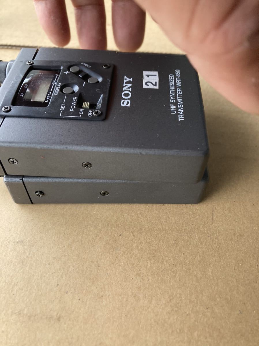 WRT-850 SONY | ソニー - UHFシンセサイザートランスミッター UHF