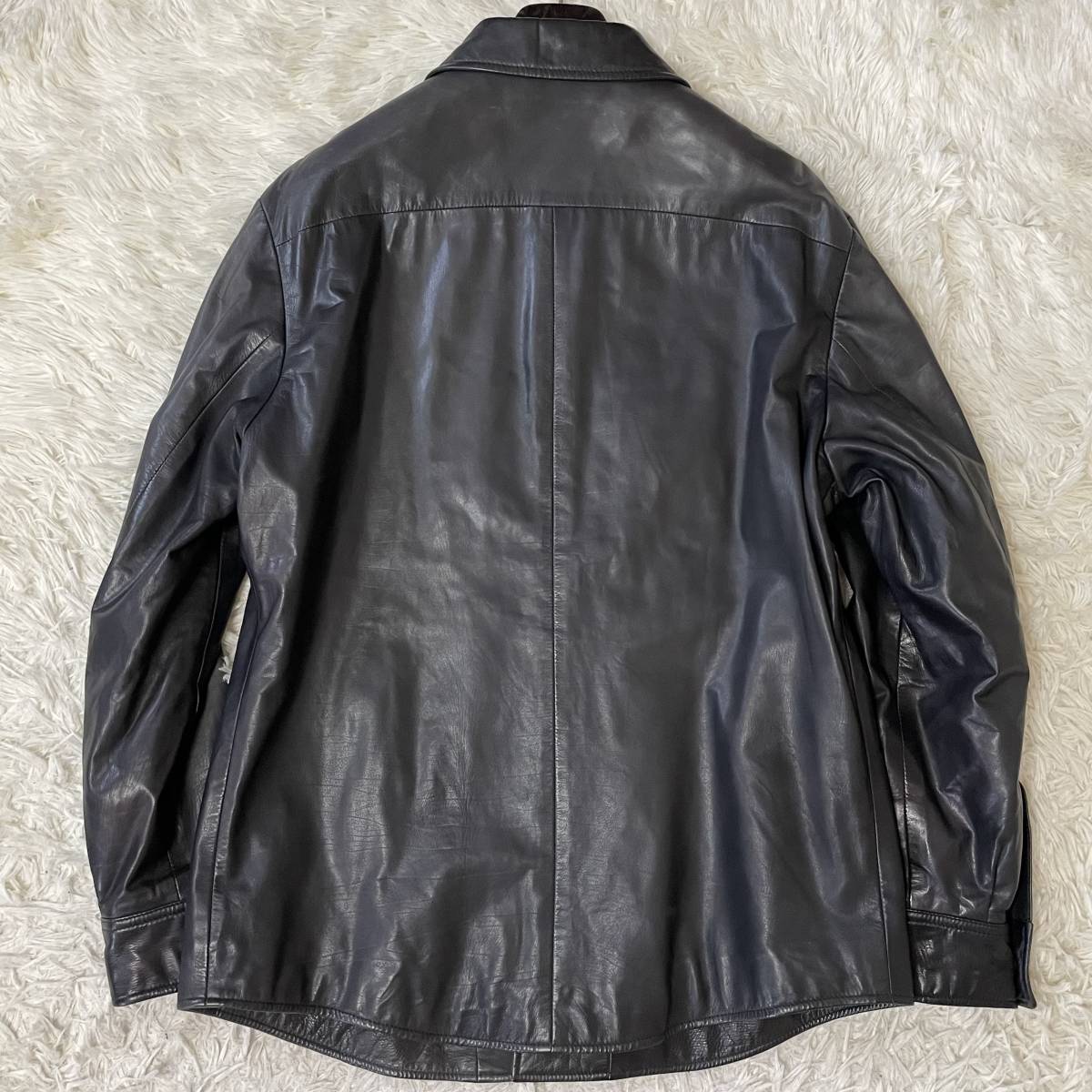 一生もの ジョルジオ アルマーニ ARMANI アルマーニ」とは？——イタリア 
