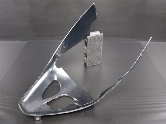 激安！RGV250ガンマSP純正アンダーカウルセンターパネル！VJ23A/1996～/RVF250ΓSP/ラッキーストライクカラー