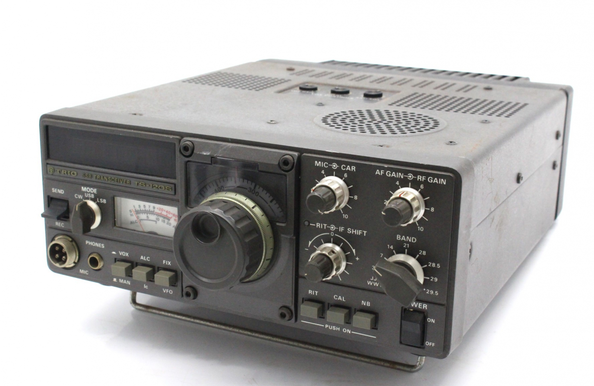 ト石】 TRIO トリオ TS-120S SSB トランシーバー 100W HF機 無線機器