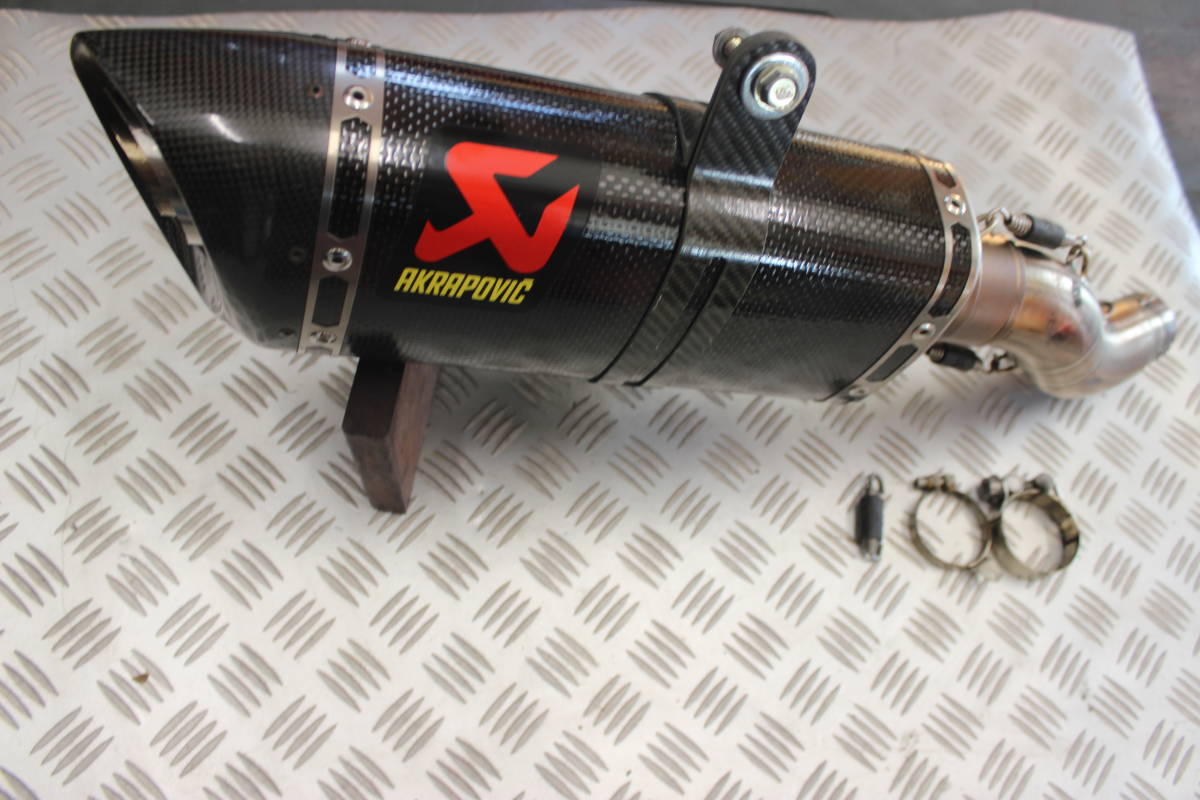 145　2023年式　CBR250RR MC51-150　後期　AKRAPOVIC アクラポビッチ カーボン スリップオンマフラー サイレンサー