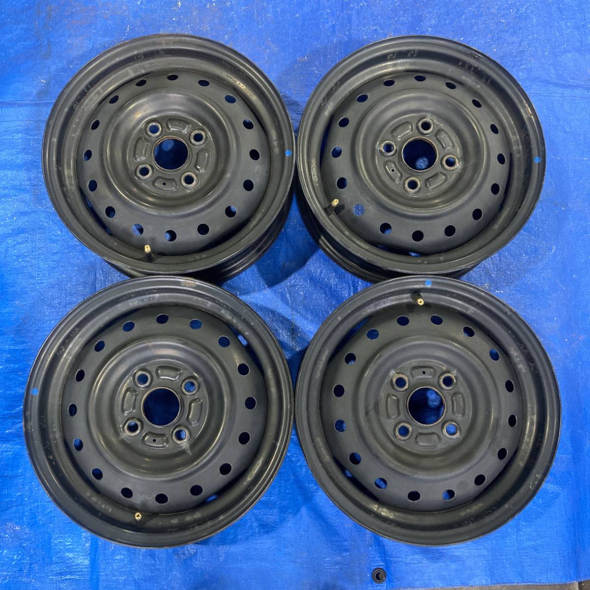 W2551K5K] スズキ 純正 スチールホイール 14×4.5J +45 14インチ 4本セット
